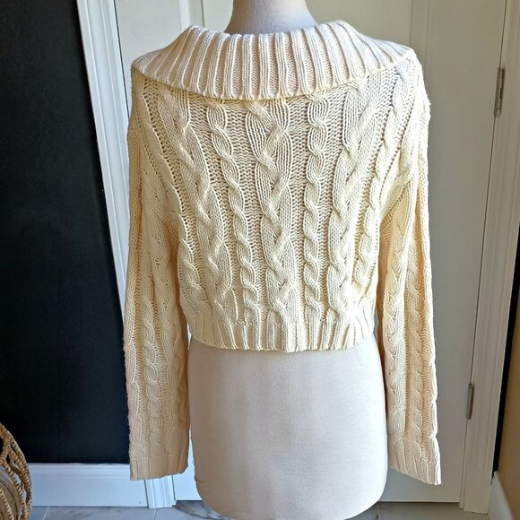 NWOT! MABLE CHUNKY CROPPED CARDIGAN SWEATER - Picture 4 of 5
